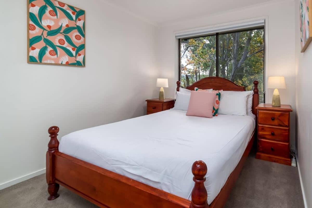 Spacious And Restful Holiday Home With Backyard Weetangerra Luaran gambar