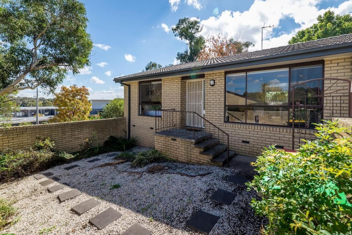 Spacious And Restful Holiday Home With Backyard Weetangerra Luaran gambar